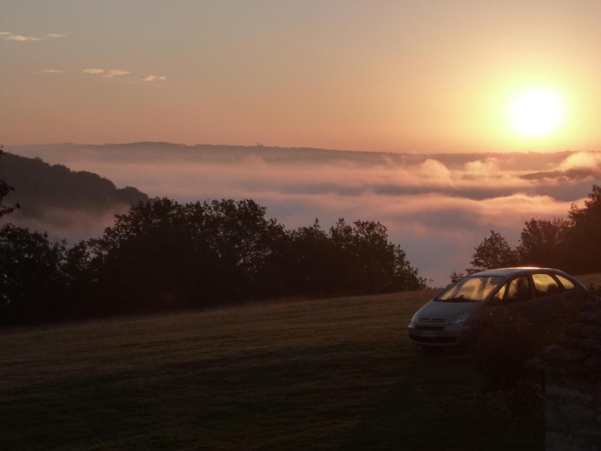 Bed and Breakfast L'Australe Larroque-Toirac Exterior foto